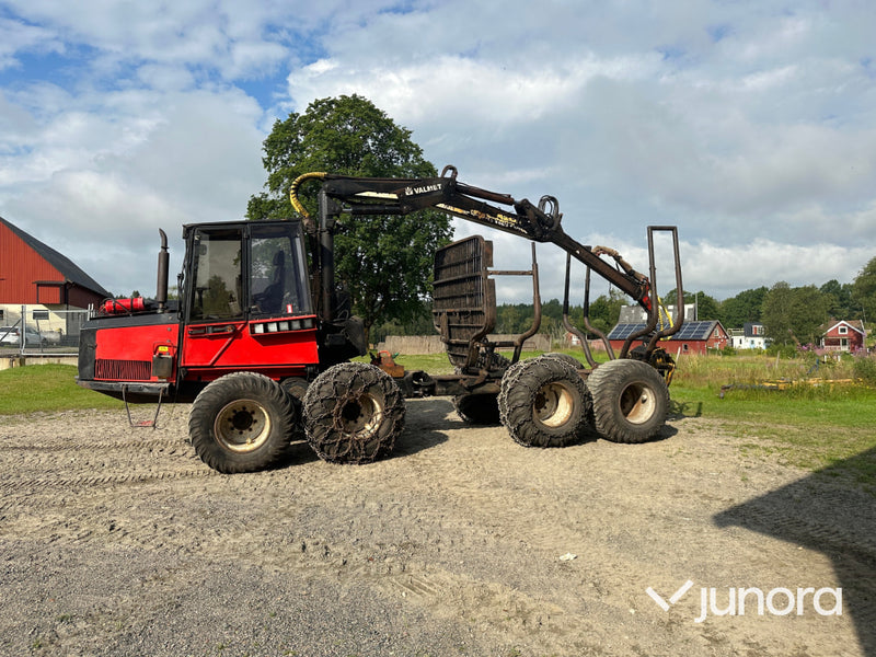 Valmet 828 skotare