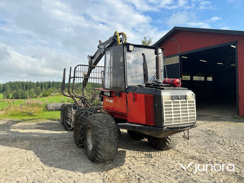 Valmet 828 skotare