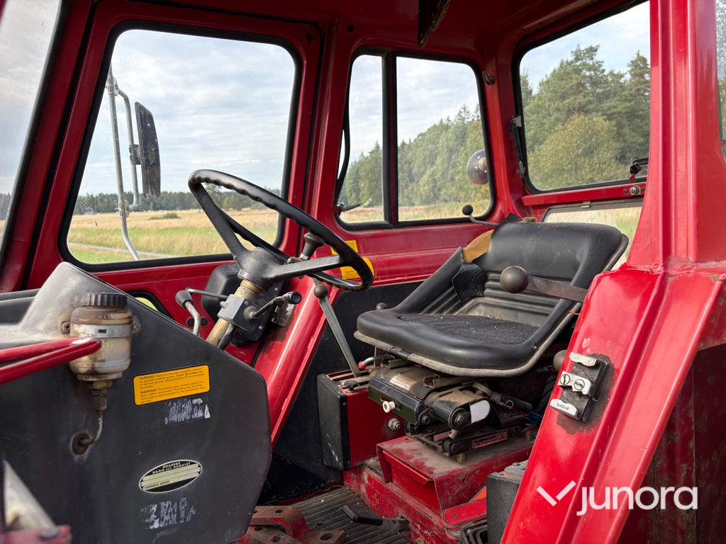 Traktor - Volvo BM, 2250