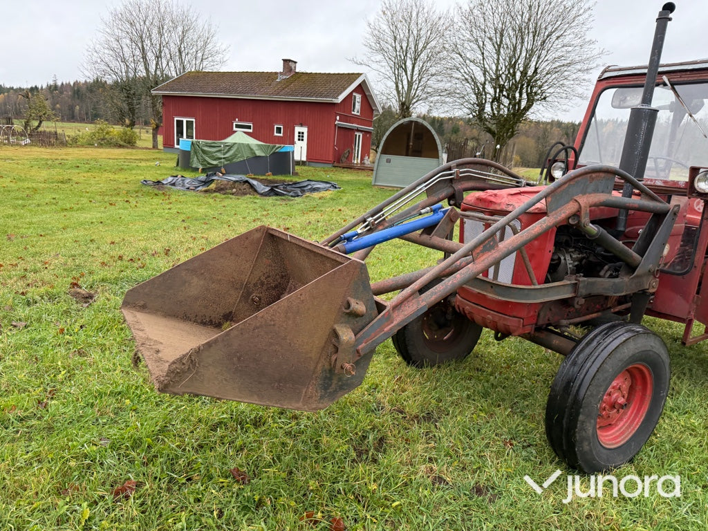 Traktor - BOLINDER Munktell Volvo 400