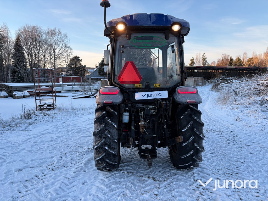 Traktor - Lovol, M504, med redskap