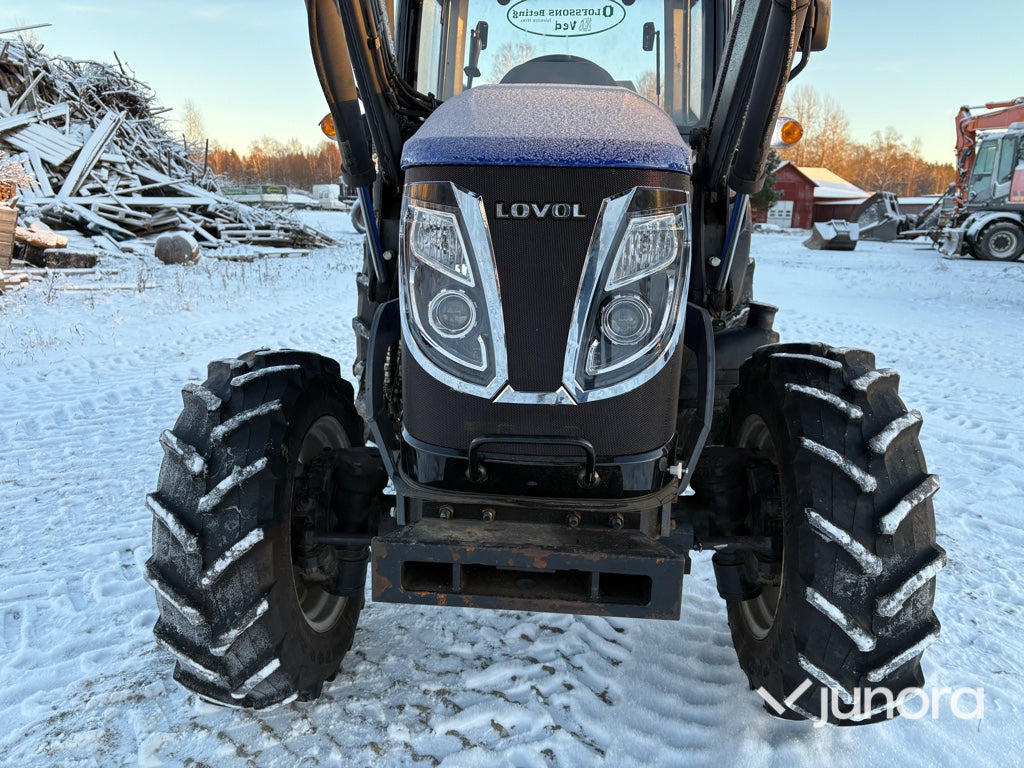 Traktor - Lovol, M504, med redskap