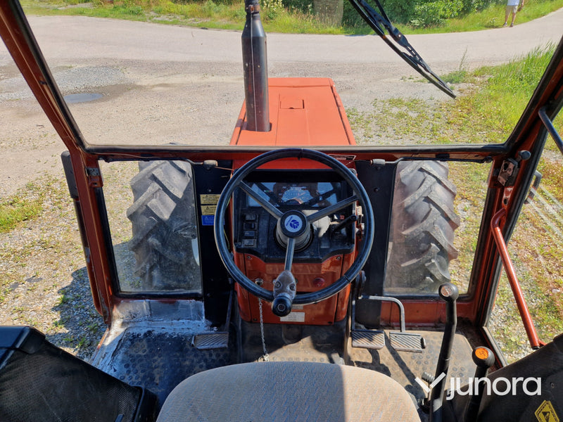 Traktor Fiat 110-90 DT