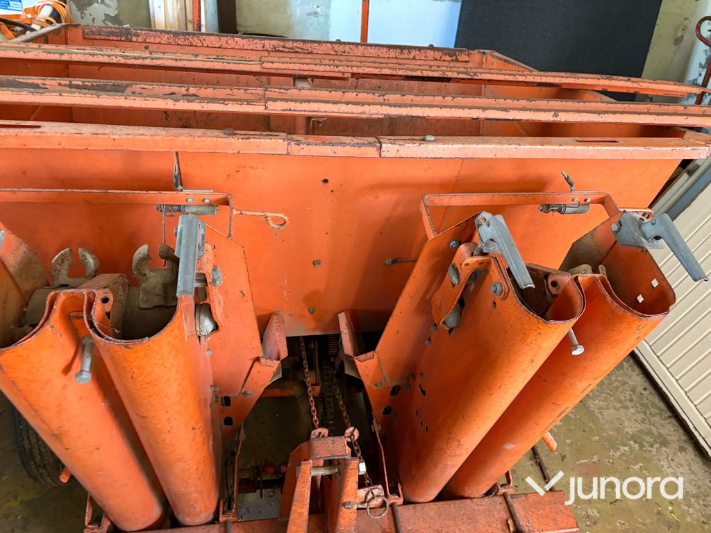 Potatissättare - Underhaug, 1400