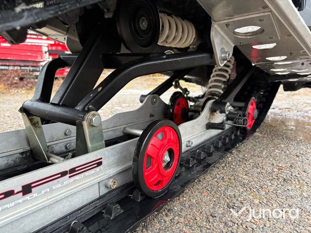 Snöskoter - Lynx Xtrim SC 600 E-Tec