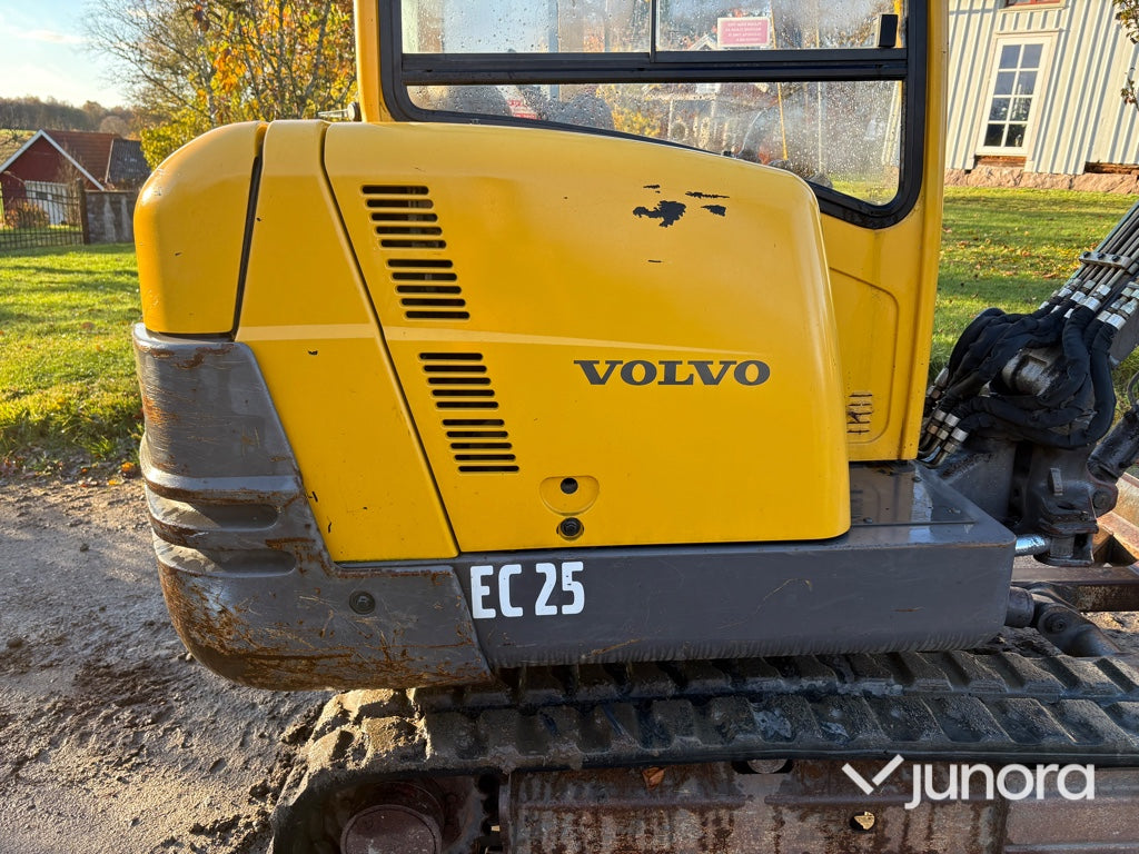 Minigrävare - Volvo, EC25