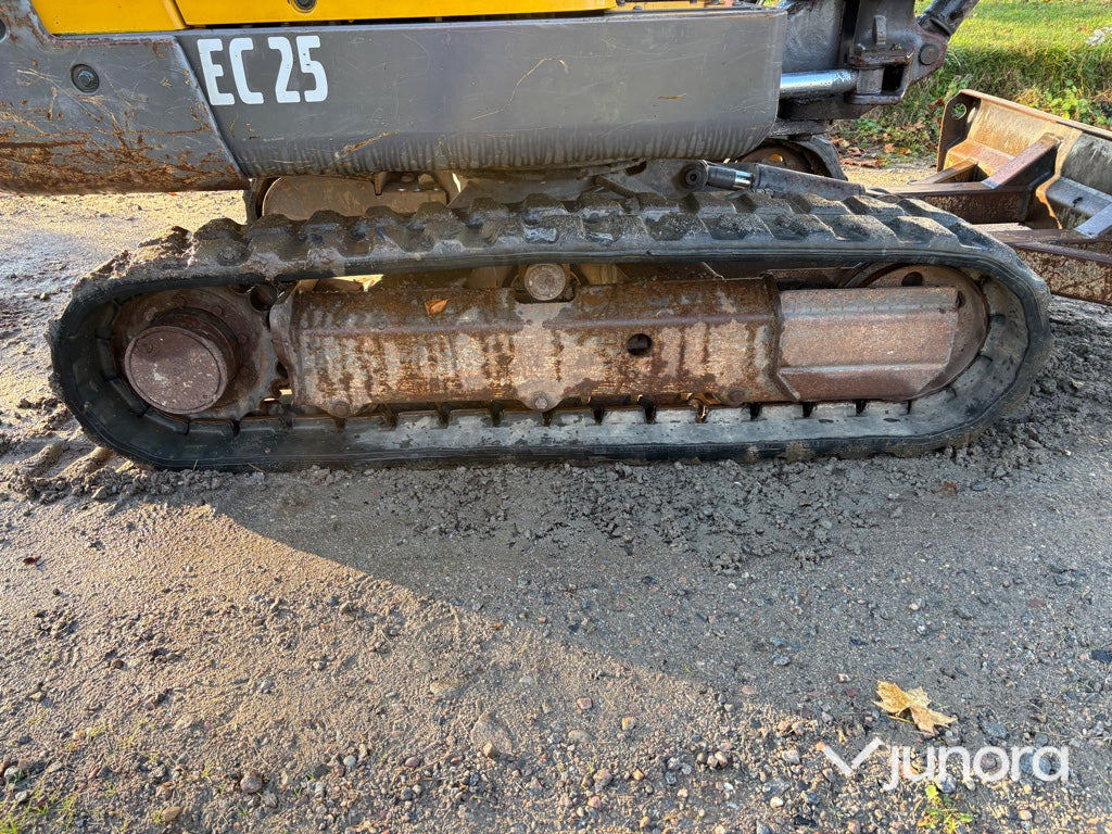 Minigrävare - Volvo, EC25