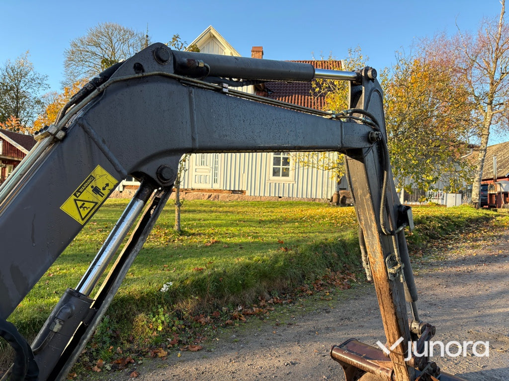 Minigrävare - Volvo, EC25