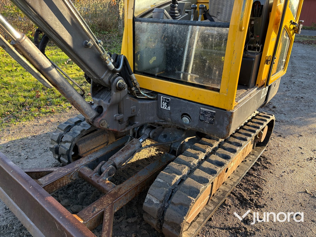 Minigrävare - Volvo, EC25