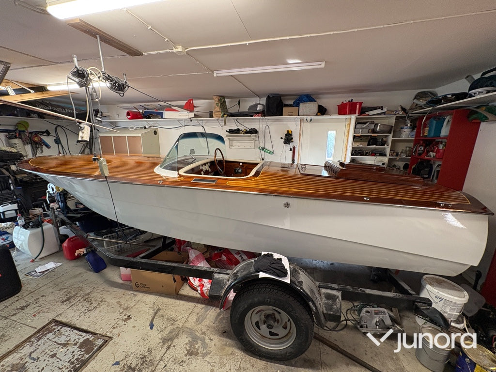 Motorbåt - Mahogny, Runabout, V8