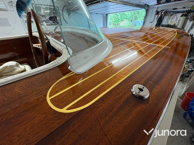 Motorbåt - Mahogny Runabout, V8