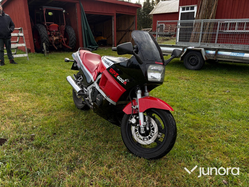 Motorcykel - Kawasaki GPZ600R