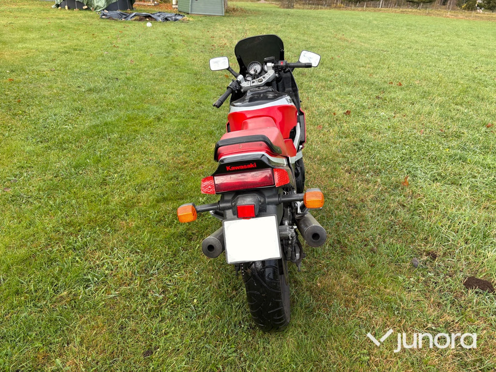 Motorcykel - Kawasaki GPZ600R