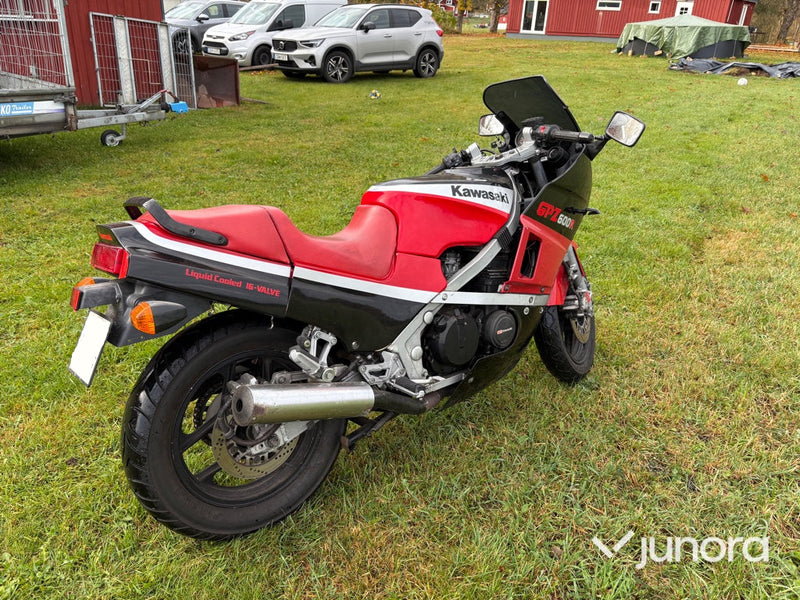 Motorcykel - Kawasaki GPZ600R