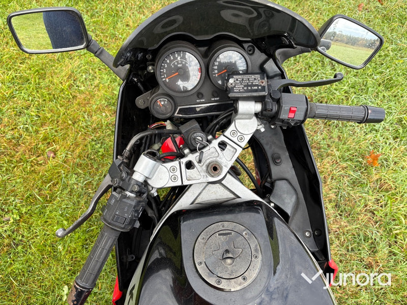 Motorcykel - Kawasaki GPZ600R