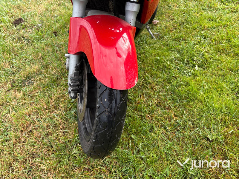 Motorcykel - Kawasaki GPZ600R