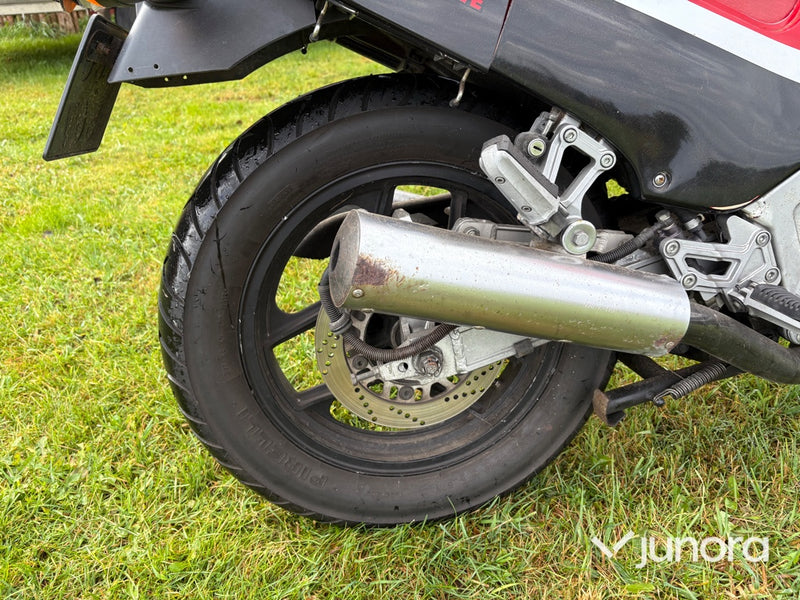 Motorcykel - Kawasaki GPZ600R