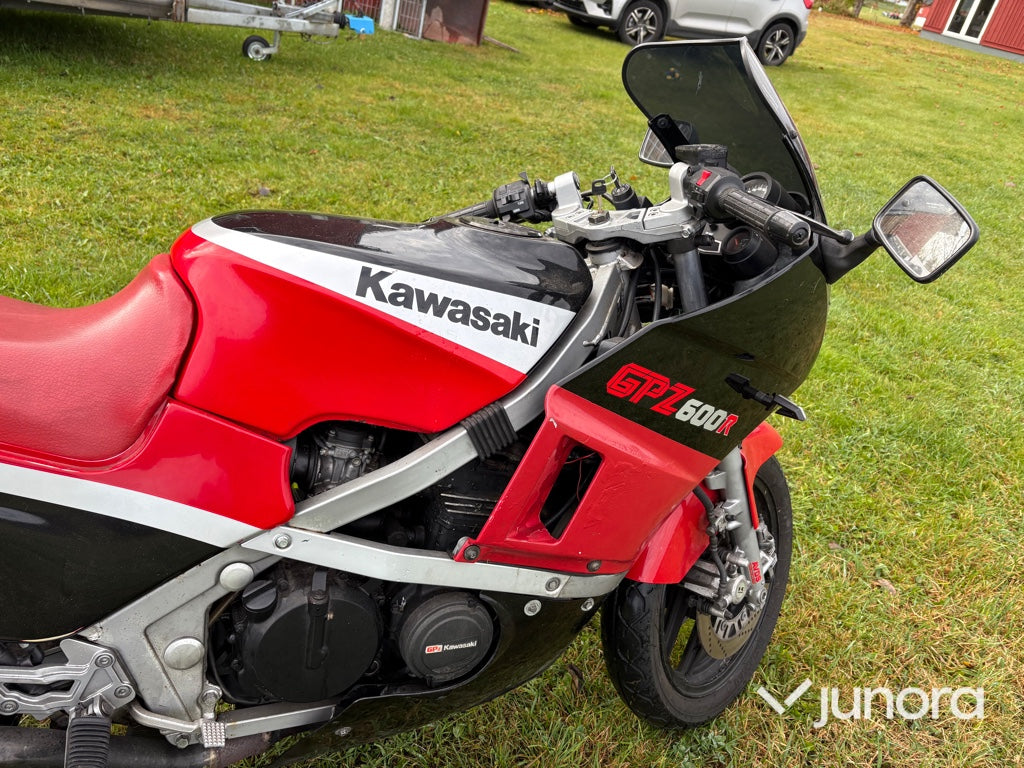 Motorcykel - Kawasaki GPZ600R