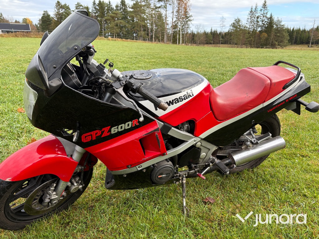 Motorcykel - Kawasaki GPZ600R