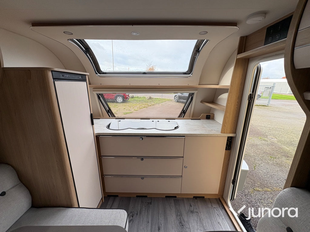 Husvagn – LMC Münsterland Vivo 580 D