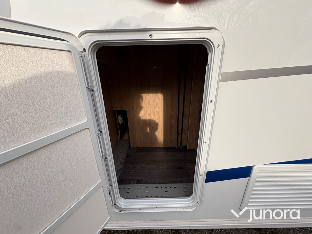 Husvagn – LMC Münsterland Vivo 580 D