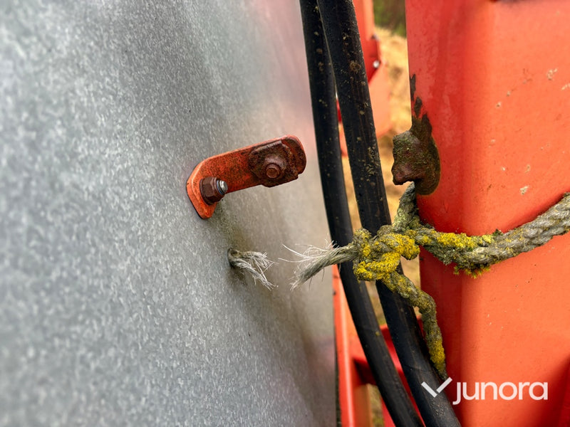 Strängluftare - Trejon, Super-Ted ST-220