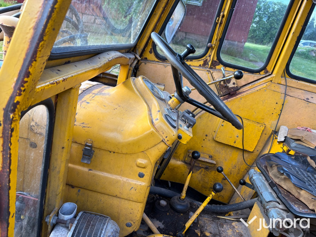 Reperationsobjekt Volvo 400 Bolinder