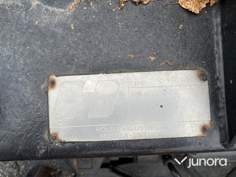 Traktor - Volvo BM T 430, med vikplog