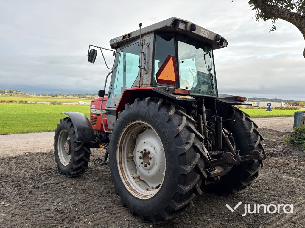 Traktor Massey Ferguson 3070