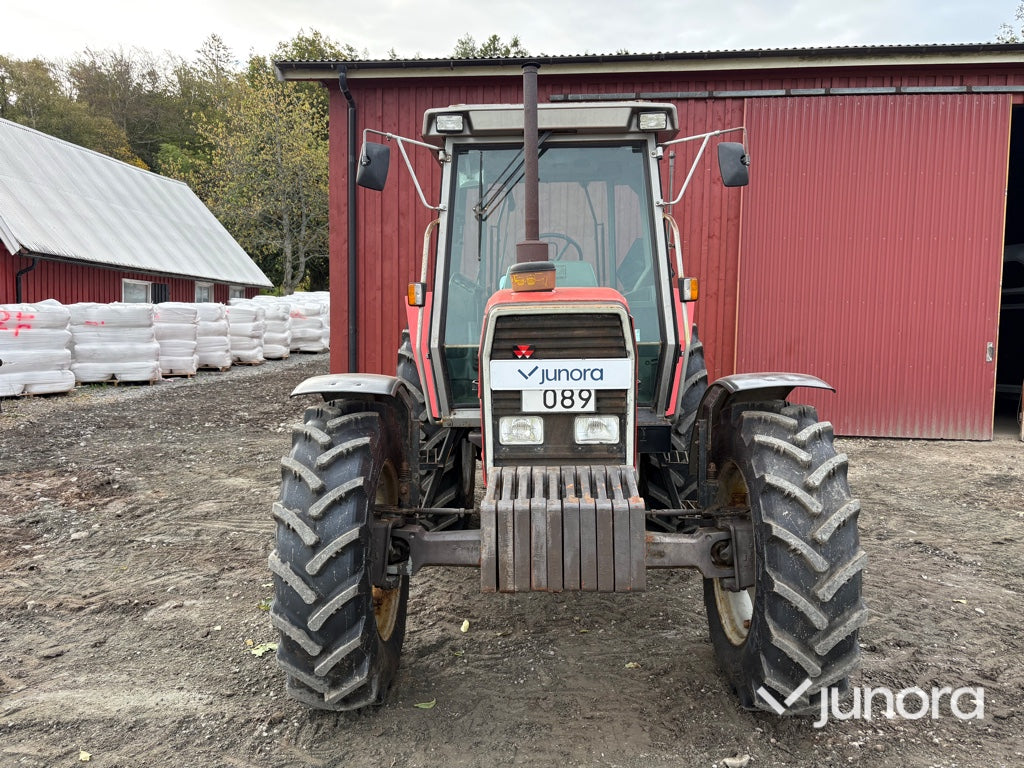 Traktor Massey Ferguson 3070