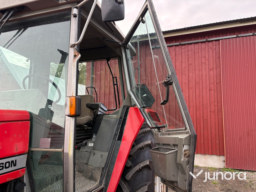 Traktor Massey Ferguson 3070