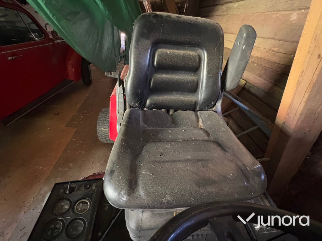 Åkgräsklippare Toro Groundmaster 223-D