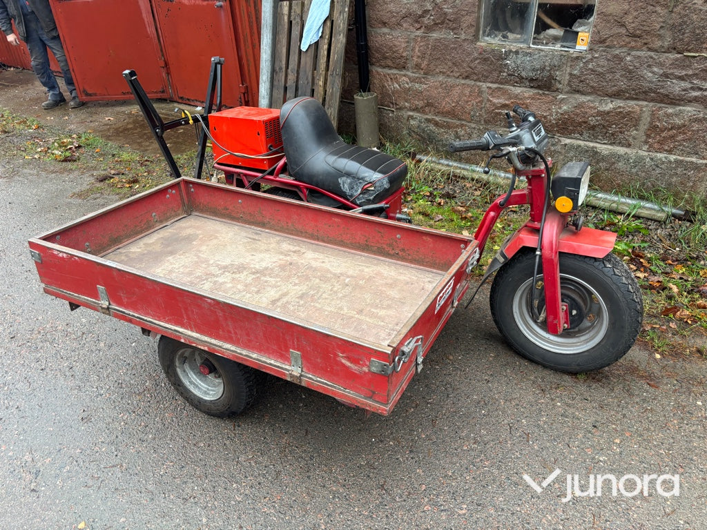 Flakmoped El - Tugger