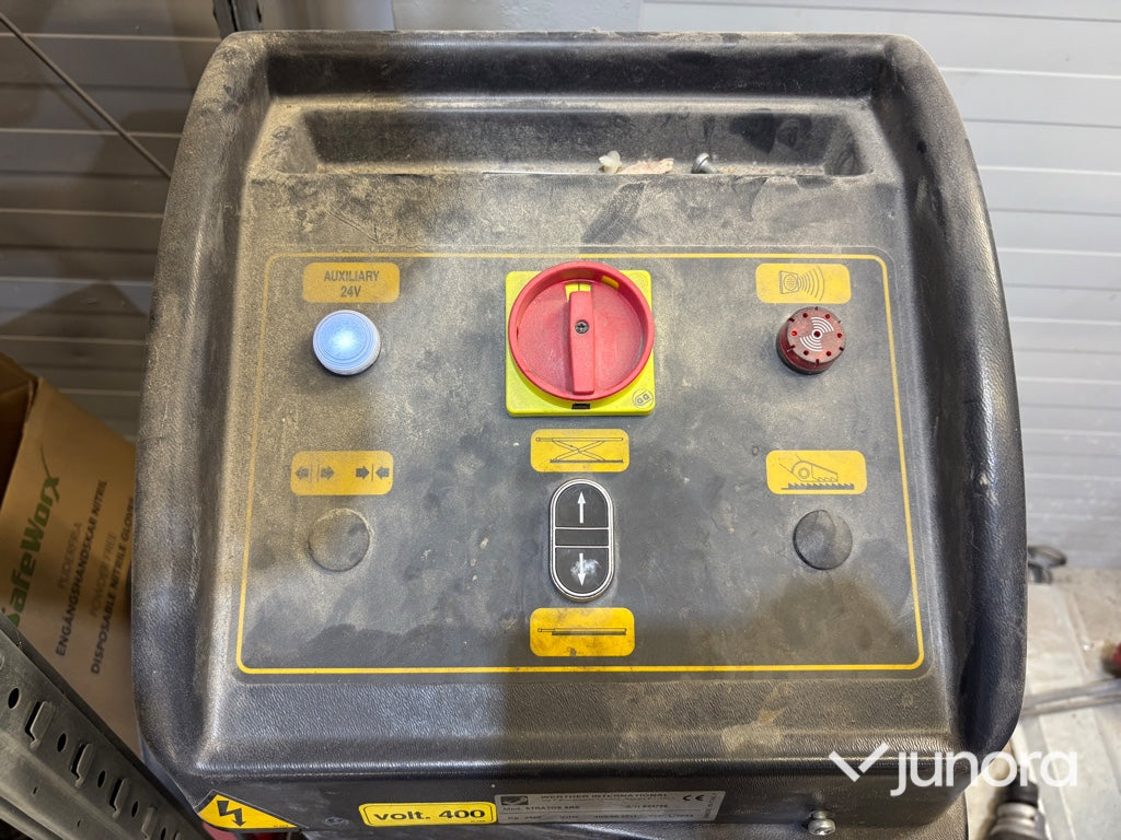 Fordonslyft / Saxlyft - Werther, Stratos SRE, 3500kg