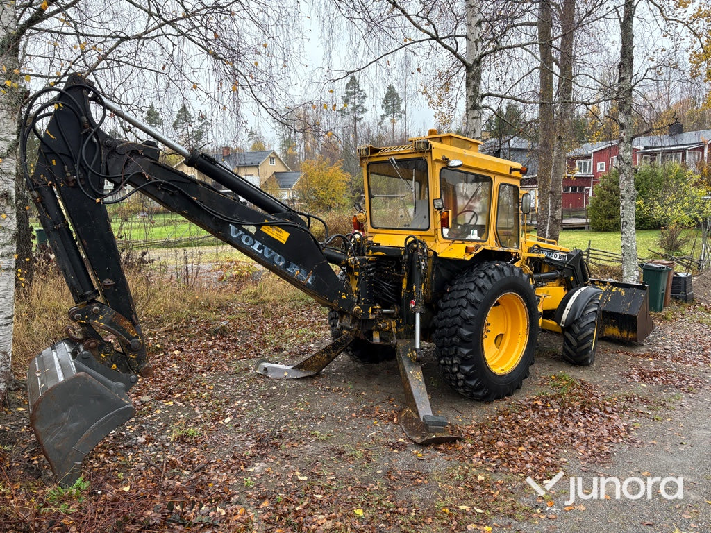 Traktorgrävare - Volvo BM, 616 B