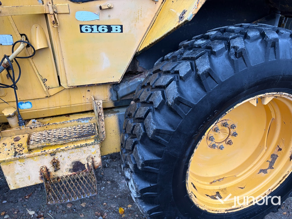 Traktorgrävare - Volvo BM, 616 B
