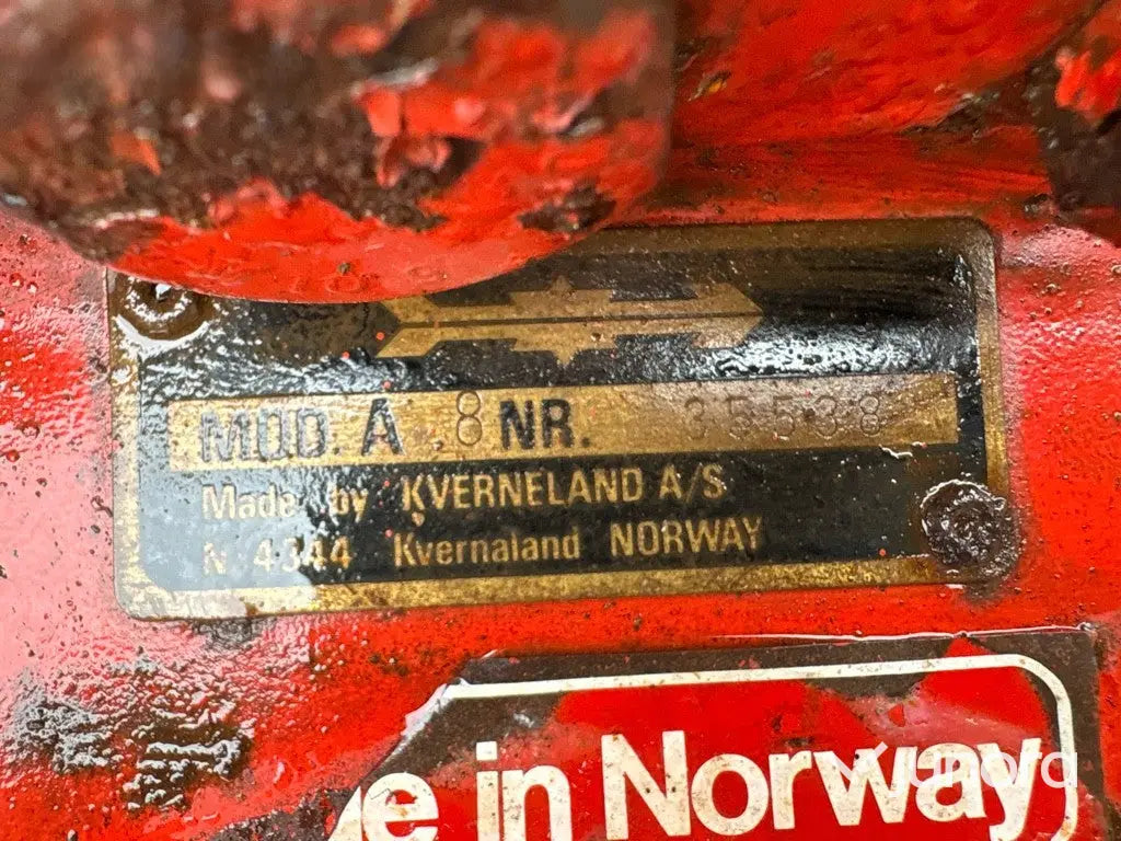 Plog Kverneland A8