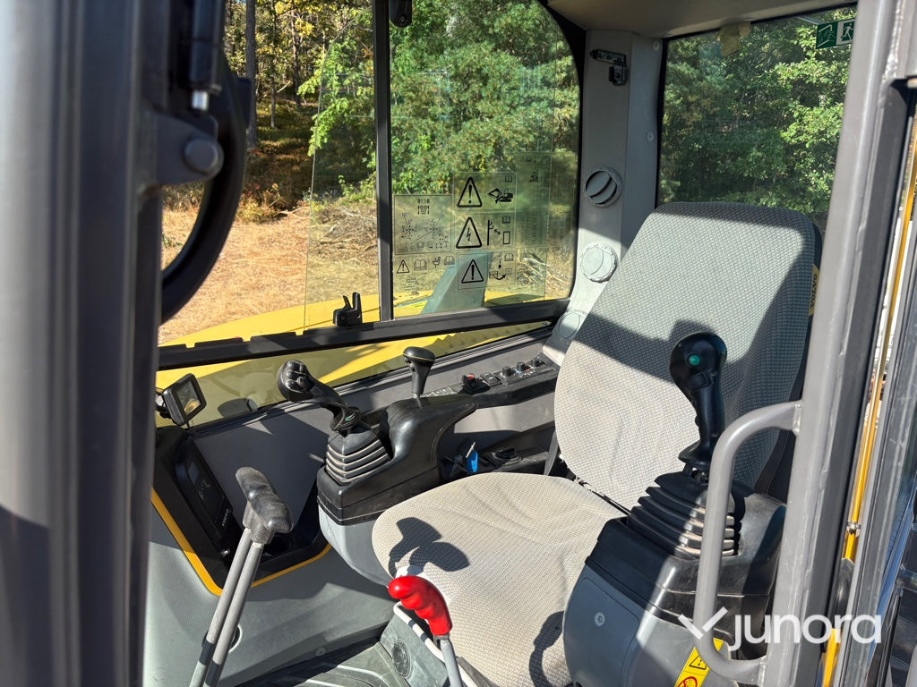 Grävmaskin Volvo ECR88D Pro