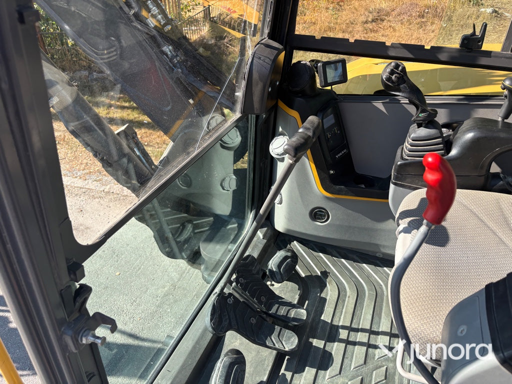 Grävmaskin Volvo ECR88D Pro