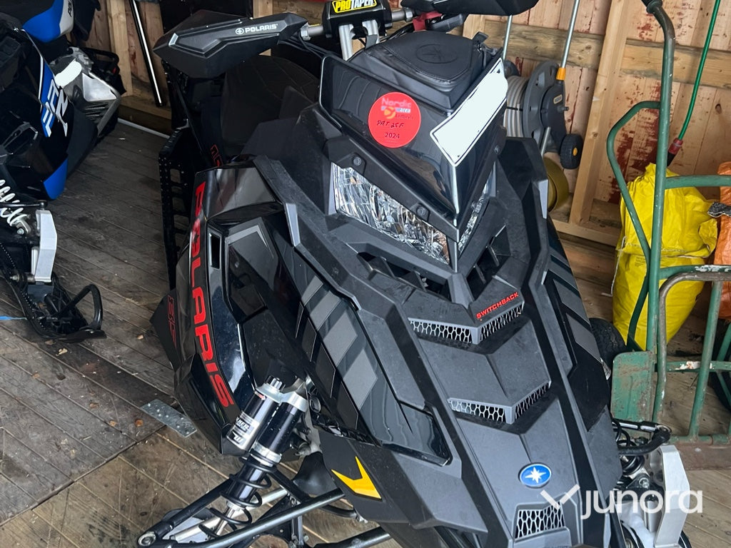 Snöskoter - Polaris Assault 850