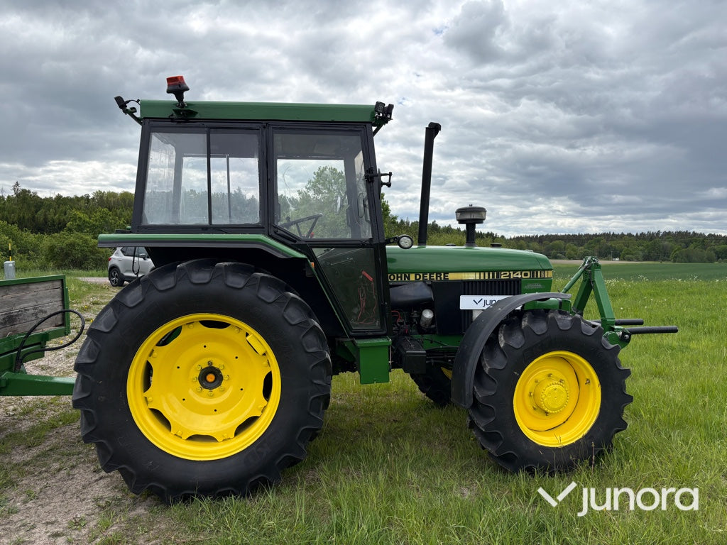 Traktor, Frontlyft, Kärra - John Deere, 2140 Hilomfwd