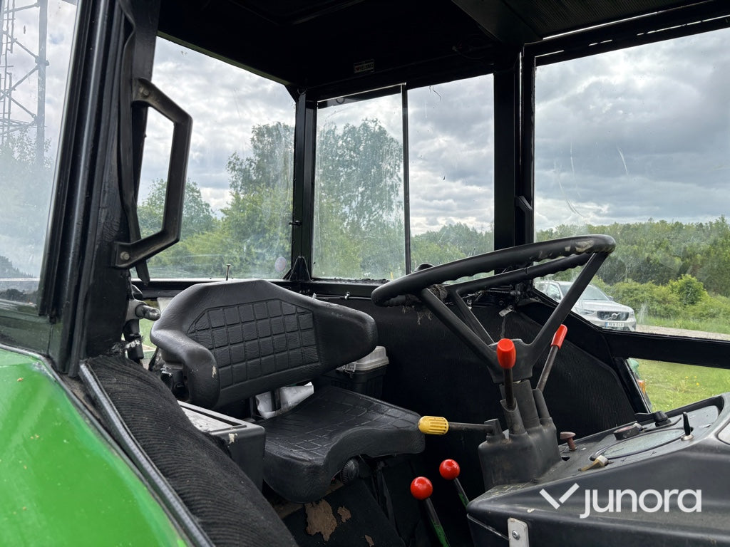 Traktor, Frontlyft, Kärra - John Deere, 2140 Hilomfwd