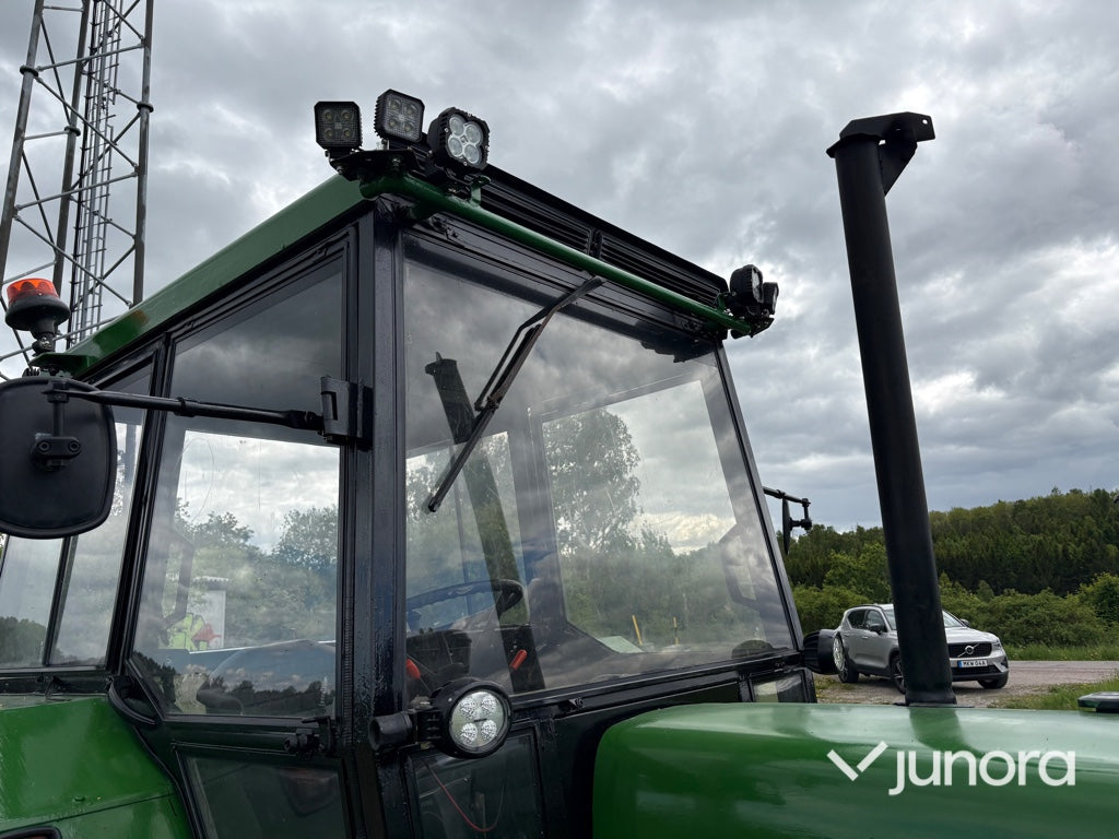 Traktor, Frontlyft, Kärra - John Deere, 2140 Hilomfwd