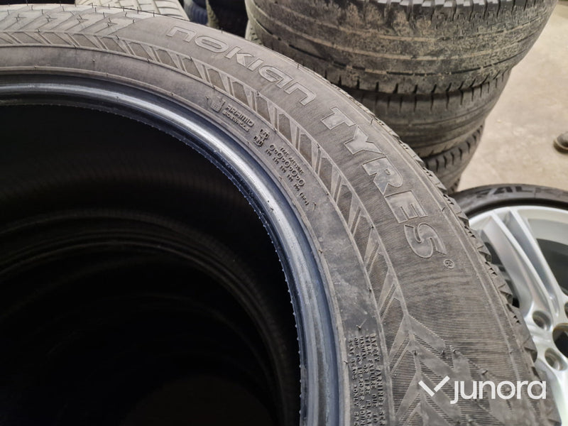 Dubbdäck - Nokian Hakkapeliitta SUV