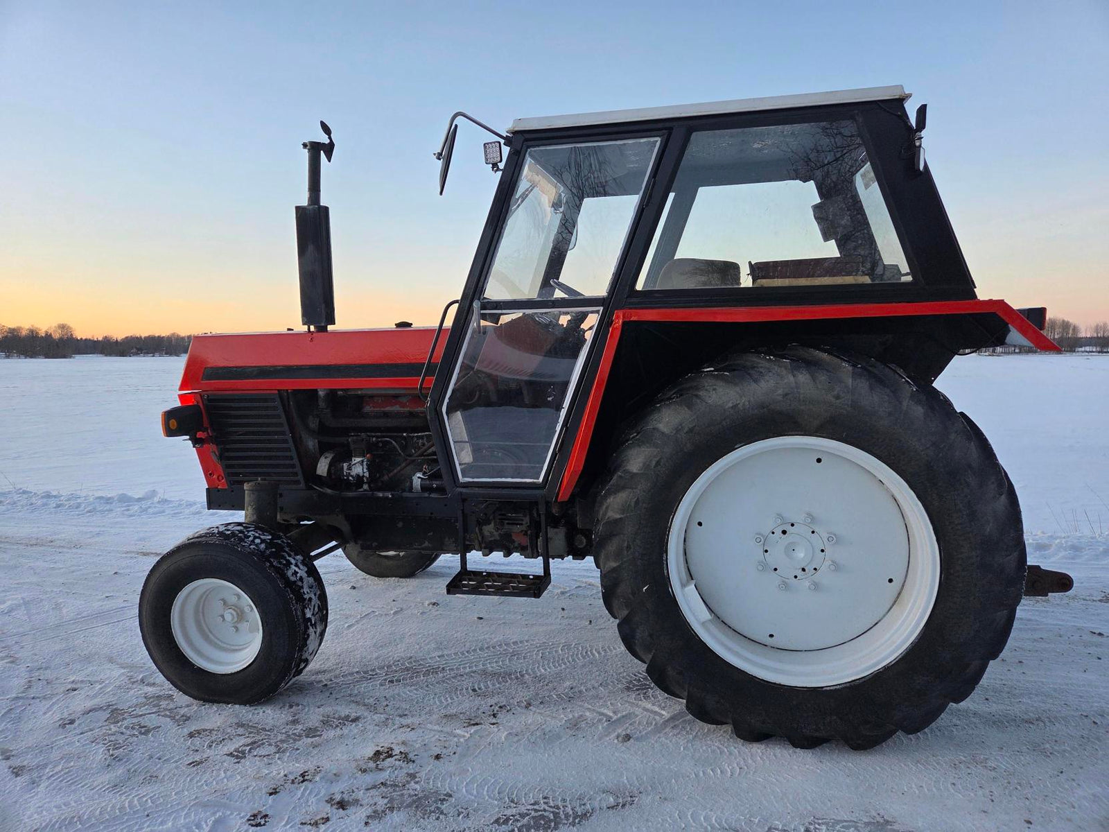Traktor - Ursus, C-385