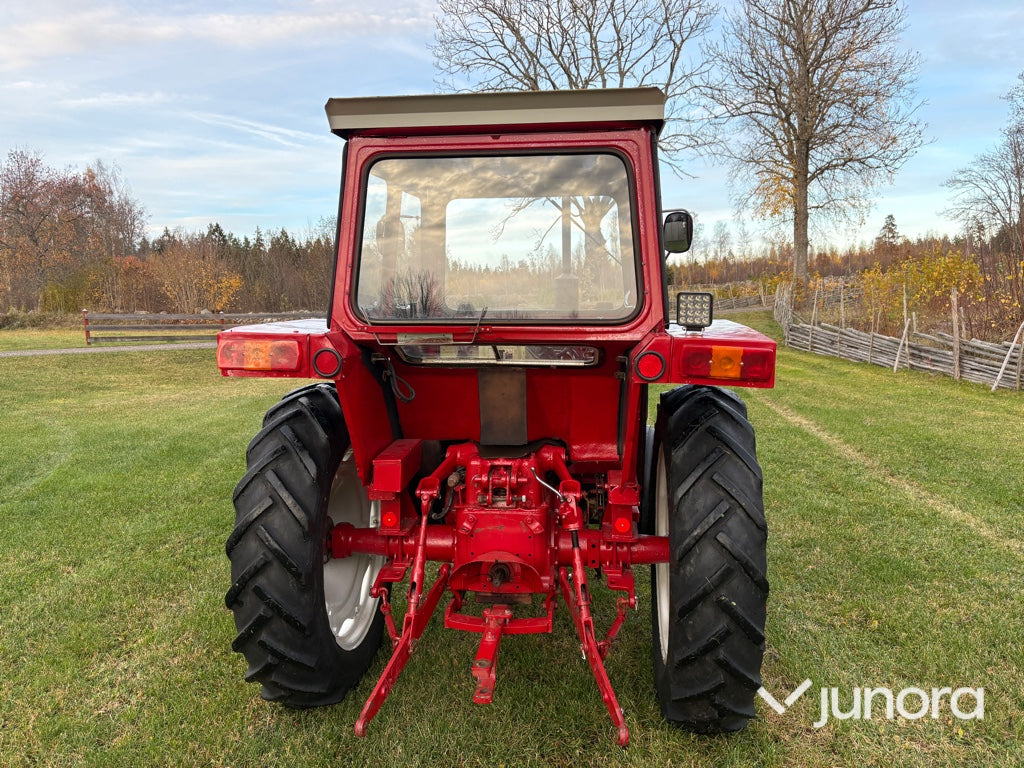 Traktor - International 444