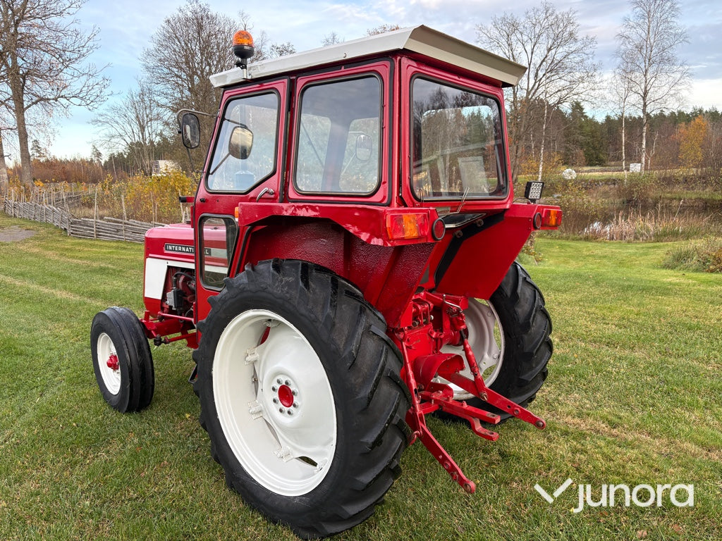 Traktor - International 444