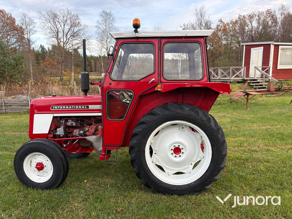 Traktor - International 444