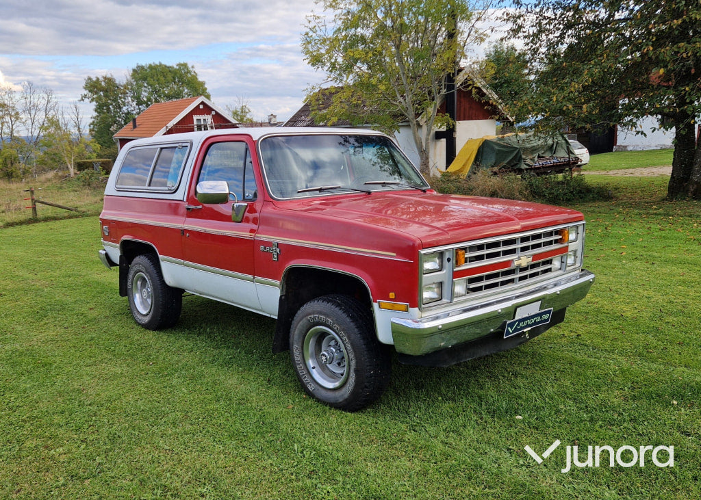 Chevrolet Silverado Blazer