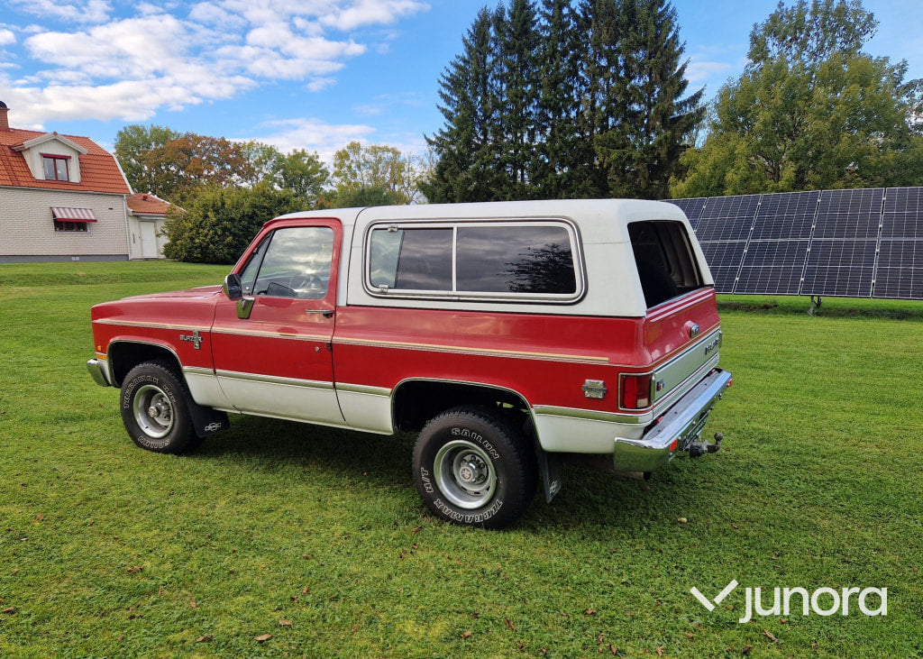 Chevrolet Silverado Blazer